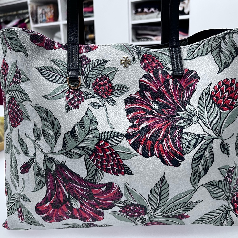 Tory Burch Travel Tote